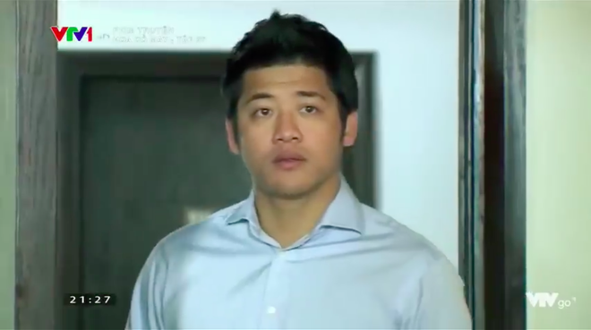 Cạn lời với cô nàng mới dọa giết người tình, vài giây sau lại đòi nhảy lầu tự sát trong Hoa cỏ may